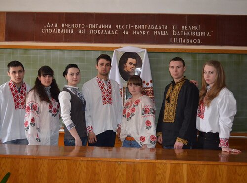 Факультет плодоовочівництва,екології та захисту рослин провів виховну годину присвячену творчості Т. Шевченка
