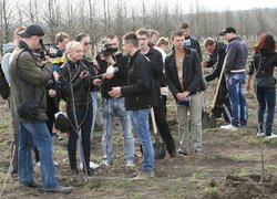 Яблуневому саду Уманського НУС цвісти!