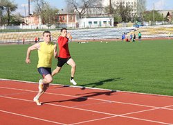 Фініш з естафетного бігу 4х100м
