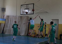 Вітаємо збірну команду університету з баскетболу!