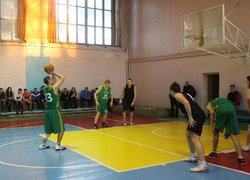 Вітаємо збірну команду університету з баскетболу!
