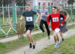На дистанції 2000м