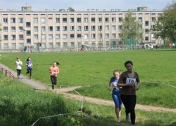 Руда Марія за 200м до фінішу