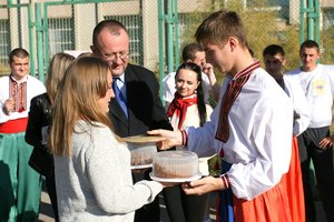 Козацькому роду нема переводу