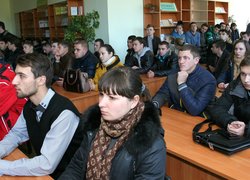 Низький уклін батькам за справжніх синів України!