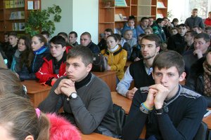 Низький уклін батькам за справжніх синів України!