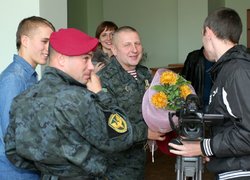 Низький уклін батькам за справжніх синів України!