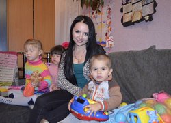 Студенти Уманського НУС подарували частинку тепла своїх сердець малюкам