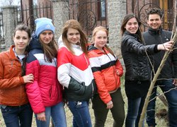 Акцію «Посади дерево» продовжено у ЗОШ № 4