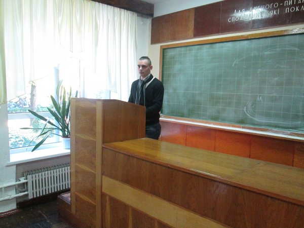 Тема доповіді «Продуктивність огірка залежно від застосування передпосівної обробки насіння РРР у весняній теплиці ННВВ Уманського НУС»