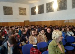 Дружня зустріч із випускниками шкіл
