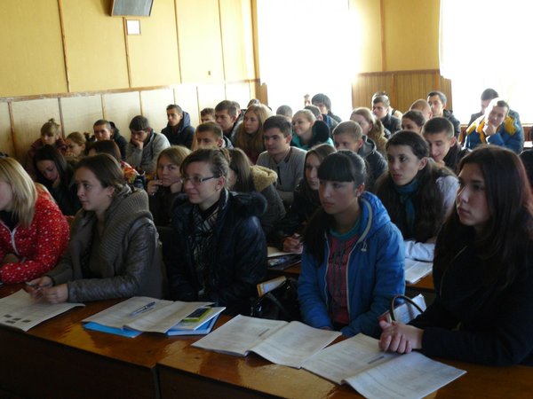 Зустріч студентів  з фахівцем відділу міжнародних звʼязків Уманського НУС