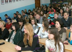Соціальна сфера села та роль аграрних товаровиробників в її розвитку