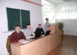 Майбутні абітурієнти завітали на факультет економіки і підприємництва