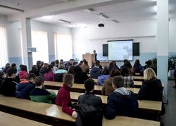 Знайомство учнів Уманської ЗОШ № 3 з професією економіста