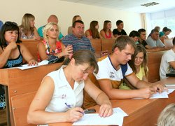 Збори батьків та першокурсників на факультеті економіки і підприємництва