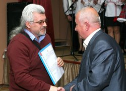 Хай не згасає пам'ять про героїв!