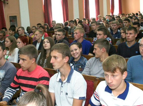 Запали свічку поезії