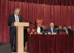 В добру путь, магістри!
