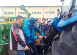 Виїзне практичне заняття з дисципліни  «Сільськогосподарські машини провідних фірм»