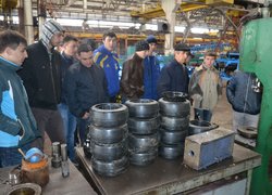 Екскурсія студентів-механіків на ПАТ «Уманьферммаш»