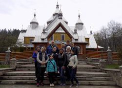 Незабутня подорож у загадковий світ Карпат