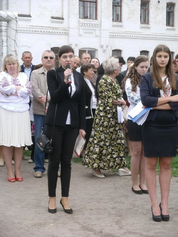 Пролунав останній дзвоник для учнів загальноосвітньої школи  І-ІІІ ступенів №11 ім. М.П. Бажана