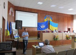 Консультанти університету проводять навчальні семінари зі створення обслуговуючих кооперативів у Черкаській області