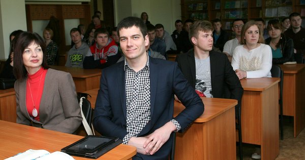 Для студентів Уманського НУС відбувся ярмарок вакансій