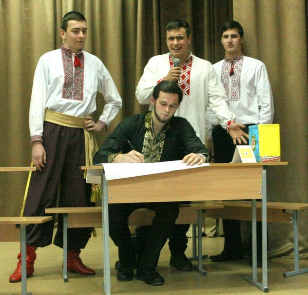 Козацькому роду нема переводу!