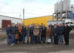 Виїзне засідання наукового гуртка кафедри менеджменту організацій на виробничій базі CТОВ «Верхнячка-Агро»