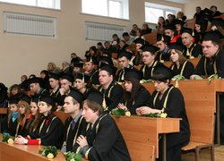 Факультет менеджменту проводжав своїх випускників