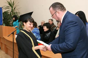 Факультет менеджменту проводжав своїх випускників