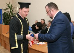 Факультет менеджменту проводжав своїх випускників