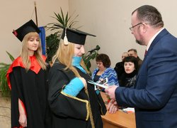 Факультет менеджменту проводжав своїх випускників