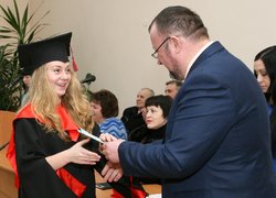 Факультет менеджменту проводжав своїх випускників