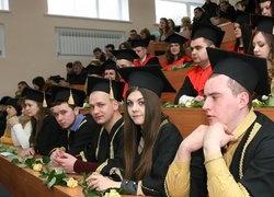 Факультет менеджменту проводжав своїх випускників