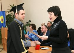 Факультет менеджменту проводжав своїх випускників