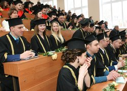Факультет менеджменту проводжав своїх випускників