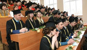 Факультет менеджменту проводжав своїх випускників