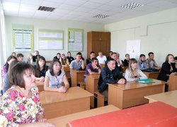 Зустріч менеджерів із випускником