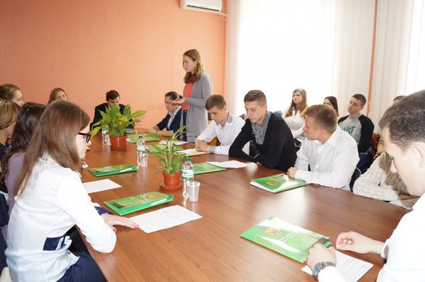 Круглий стіл «Project Management: основа міжнародної торгівлі»