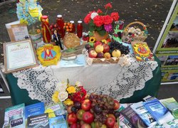 Менеджери створюють чарівний світ виробів із солоного тіста