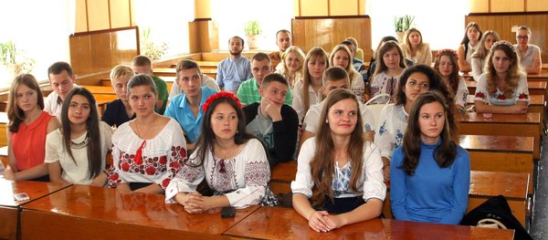 Кафедра менеджменту організацій продовжує традицію зустрічі студентів із випускниками