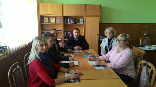 Засідання за круглим столом викладачів кафедри маркетингу