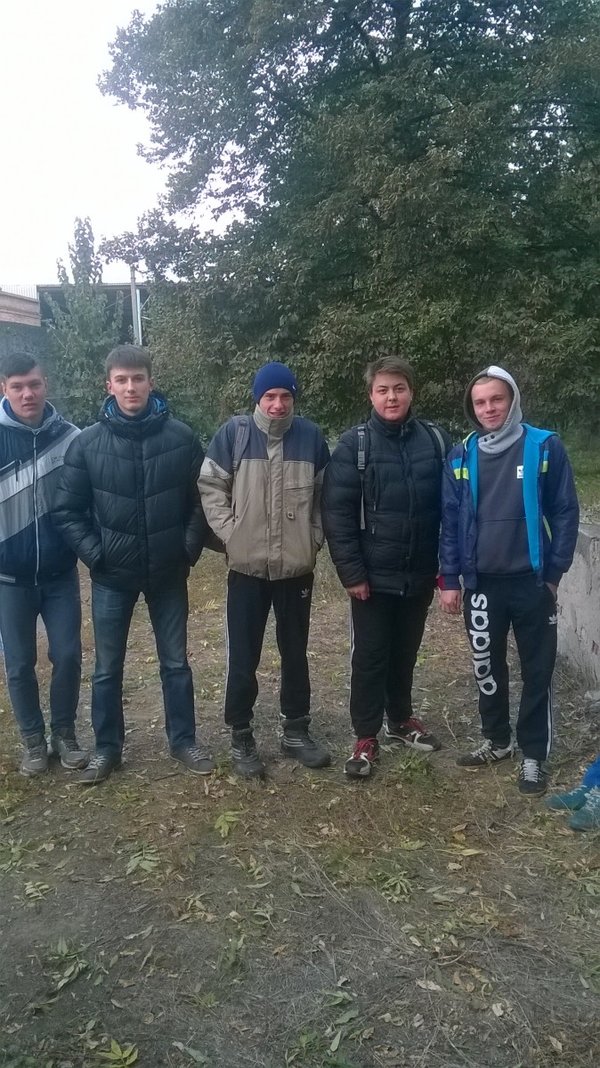 Найкращими збирачами яблук визнано бригаду до складу якої ввійшли Гончарук Віталій, Скарженюк Дмитро, Палій Олександр та Семенда Дмитро. Активно їм допомагали Рудюк Максим та Чічігозін Володимир