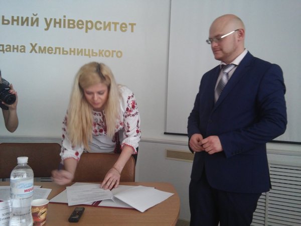 Підписано договір про співпрацю Рад молодих учених ВНЗ Черкащини