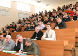 Імпортозамінні технології вирощування продукції садівництва та рослинництва