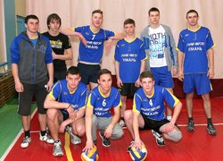 команда факультету економіки і підприємництва - ІІ місце