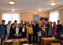 Уманська академія лідерів